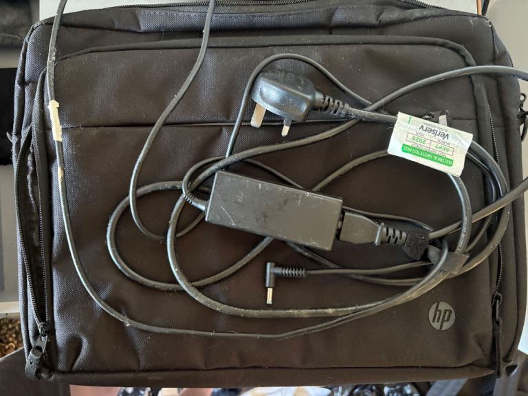 HP Laptop Bag with Charger – Good Condition