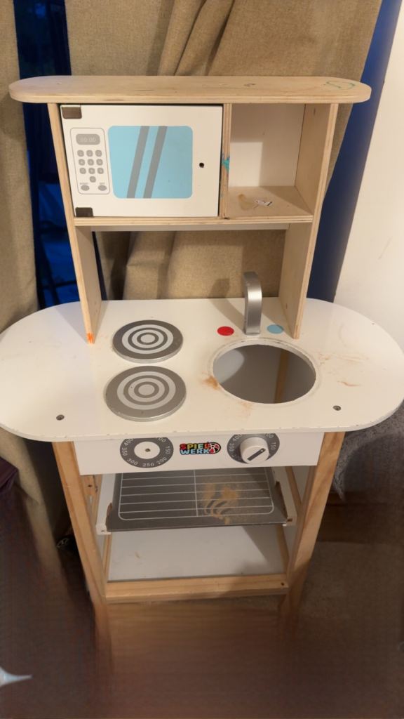 Kitchen kids toy