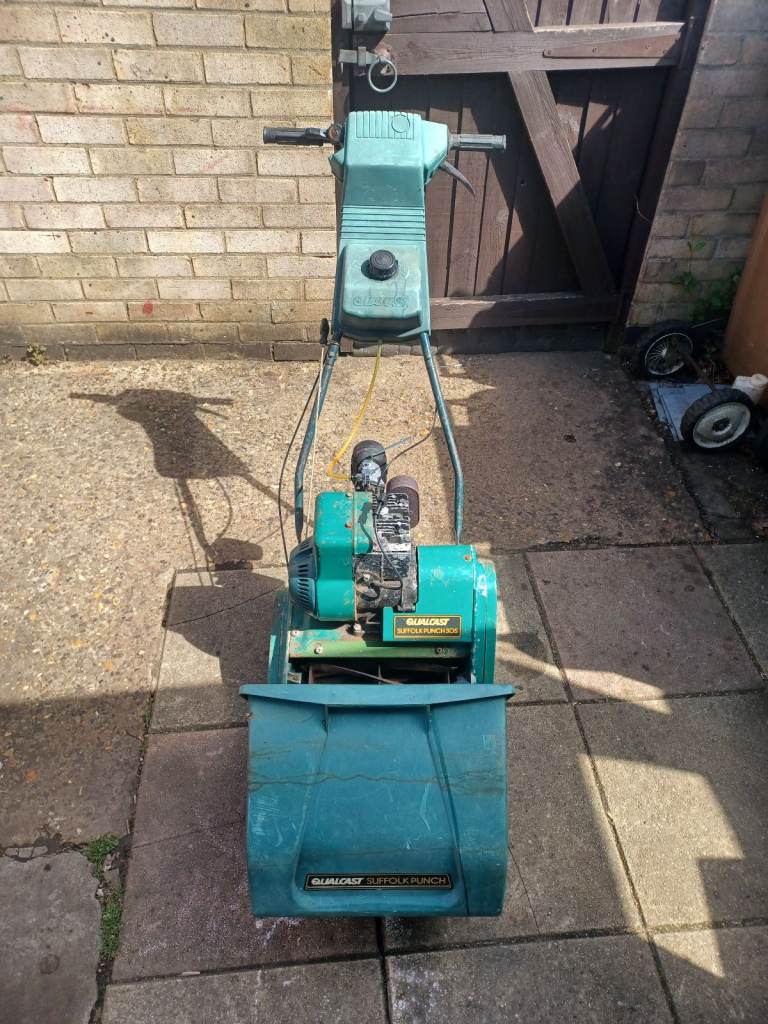 Qualcast suffolk punch 30s cylinder self-propelled mower