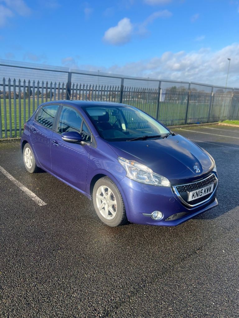2015 Peugeot 208 1.4 HDI - only 25k miles. 