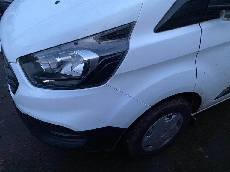 2018 Ford Transit Custom 2.0 300 EcoBlue L2 H1 Euro 6 5dr PANEL VAN Diesel Manual