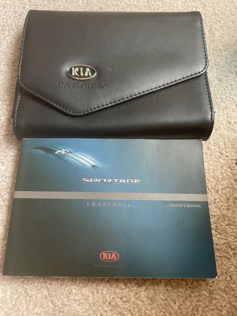 KIA Sportage 2014 onwards owners Manual & Wallet – Good Condition