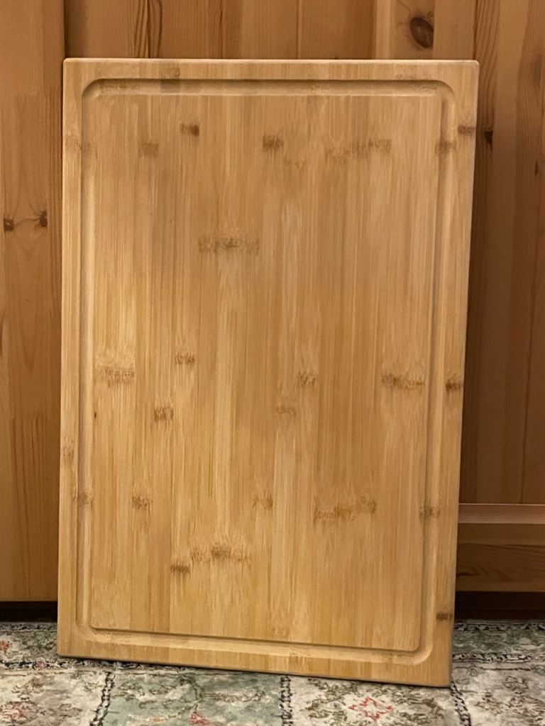 Free almost New Heavy bamboo chopping board
