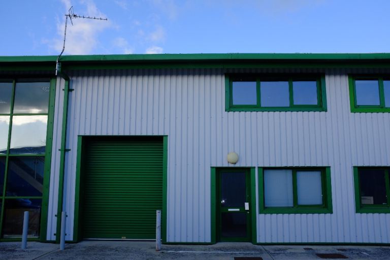 Warehouse / workshop Unit – 1,300 sq ft with mezzanine office – Harrier Court near Exeter Airport