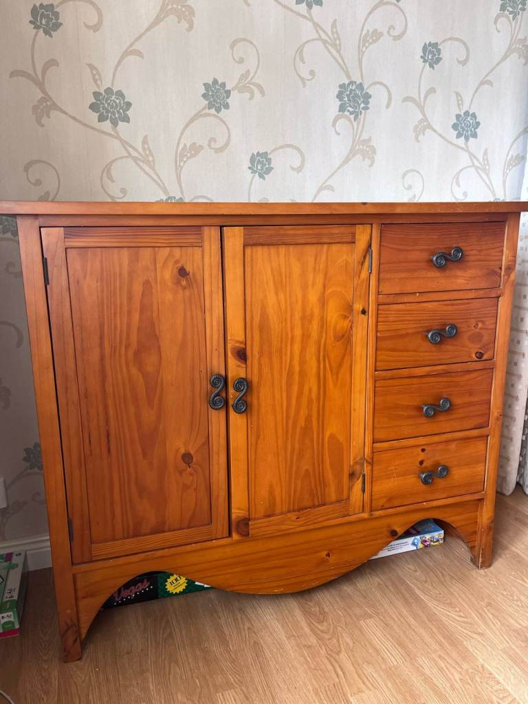 Solid Pine Sideboard 