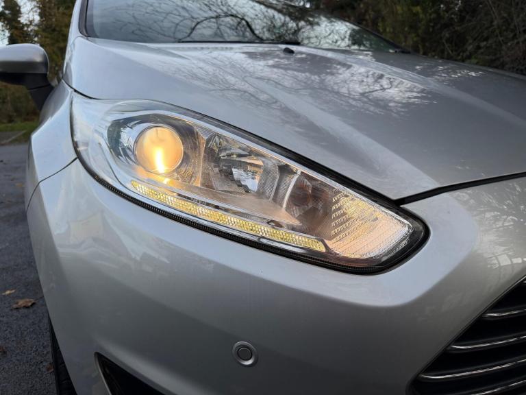 2013 Ford Fiesta 1.0T EcoBoost Titanium X Euro 5 (s/s) 5dr HATCHBACK Petrol Manual