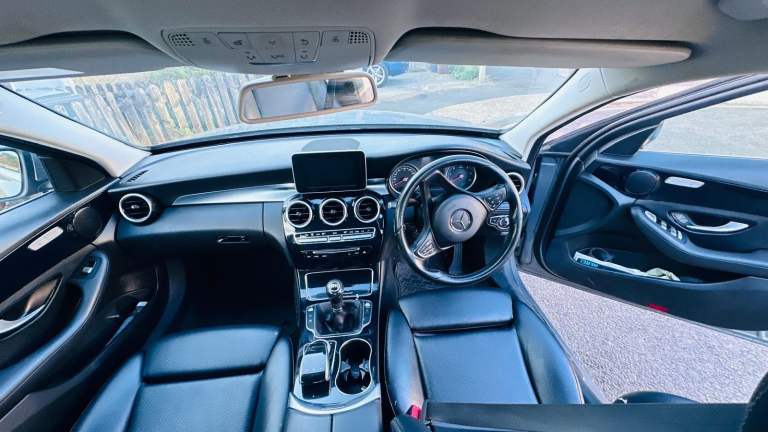 Mercedes-Benz, C CLASS, Saloon, 2015, Manual, 1598 (cc), 4 doors