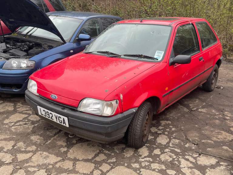 Ford Fiesta MK3 1.1 1994 FOR BREAKING