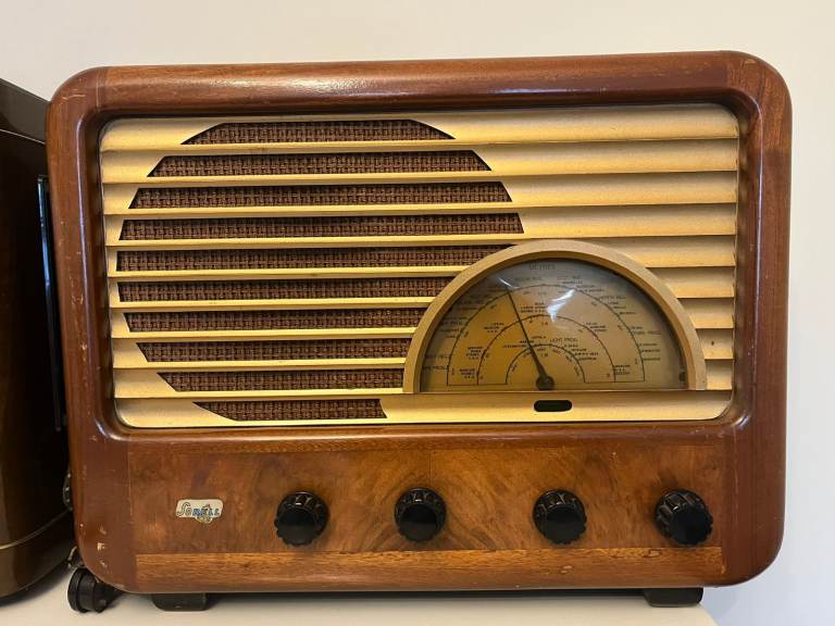 Beautiful Vintage 1947 'Sobell' 516U Valve Radio