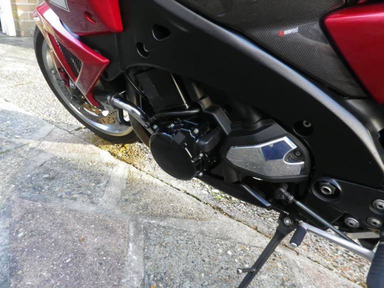 Suzuki BKING B KING GSX1300BK 2011 1340 cc Cresent Suzuki Hayabusa Power Naked