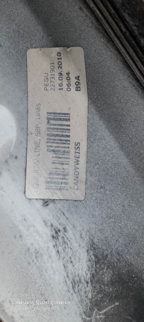 Mk6 golf  genuine side skirts 