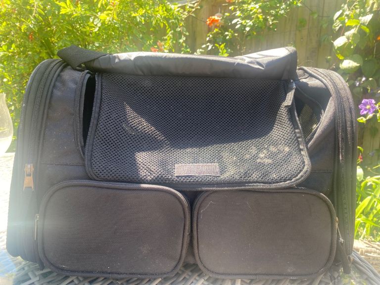 Small cat carrier
