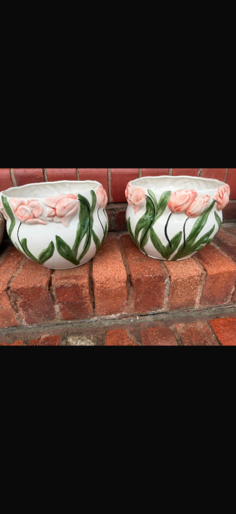 Free. Vases