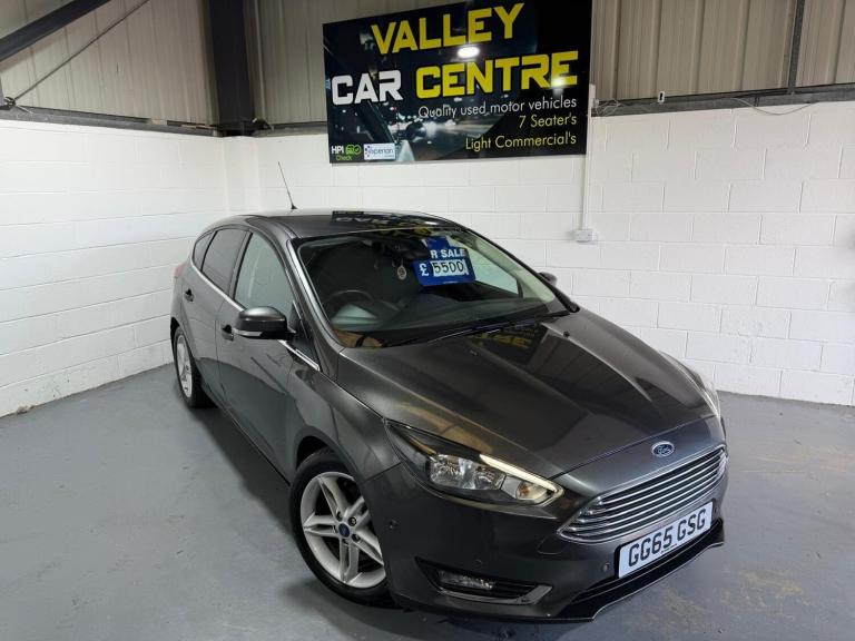2015 Ford Focus 1.0T EcoBoost Titanium Euro 6 (s/s) 5dr HATCHBACK Petrol Manual