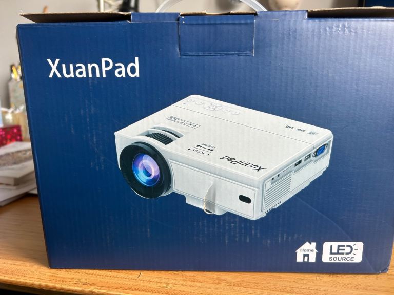 Video Projector 