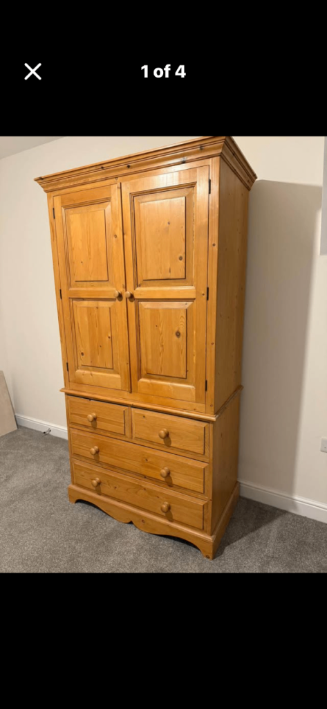 Solid Pine Wooden Wardrobe 