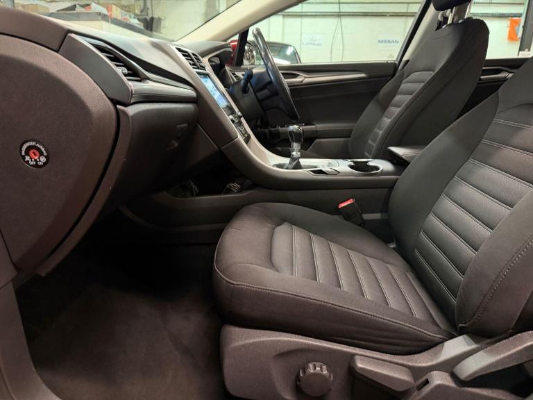 2017 Ford Mondeo 1.5 TDCi ECOnetic Zetec 5dr HATCHBACK DIESEL Manual