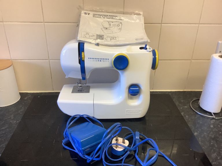 Sewing machine 