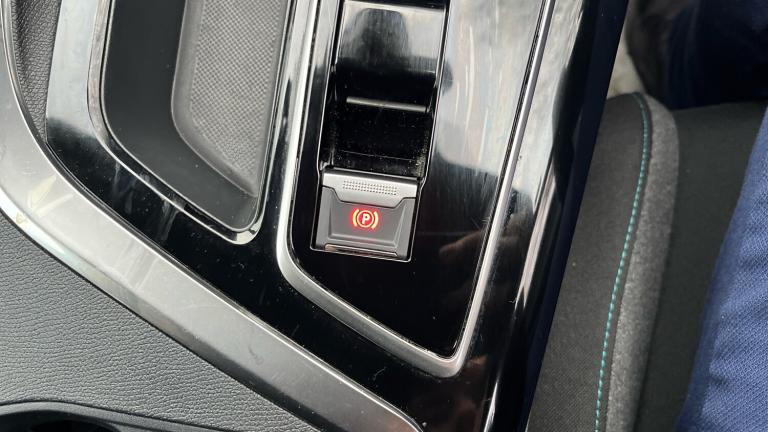 2024 Peugeot 3008 1.6 Hybrid 180 Active 5dr e-EAT8 HATCHBACK PETROL/ELECTRIC Automatic