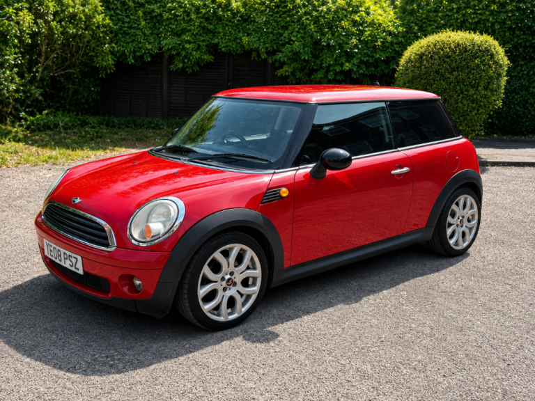 Mini, HATCHBACK, Automatic Ulez Free Recently Serviced
