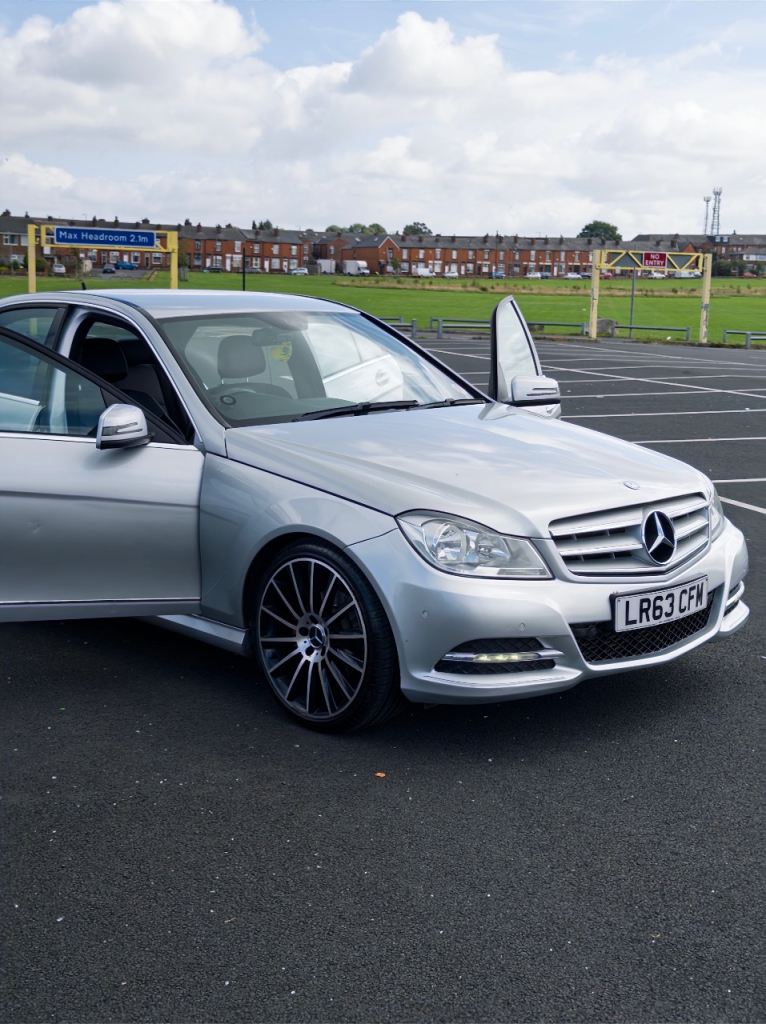 Mercedes-Benz, C CLASS, Saloon, 2013, Semi-Auto, 2143 (cc), 4 doors