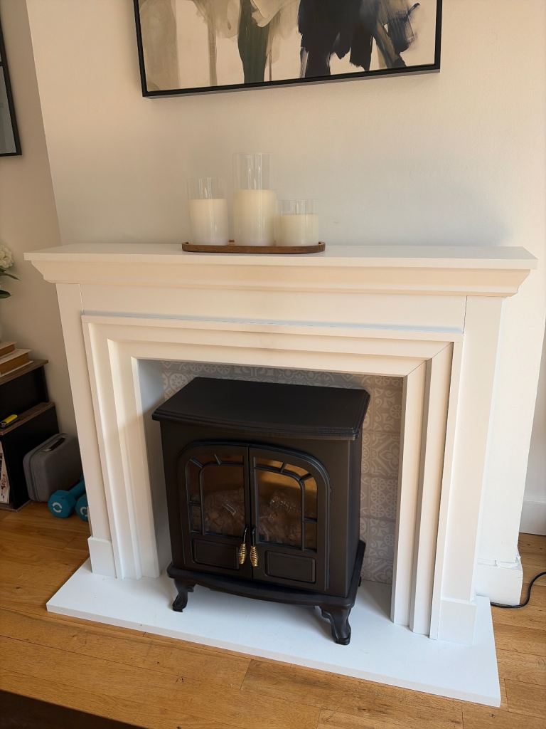 Electric Fireplace Heater and surround