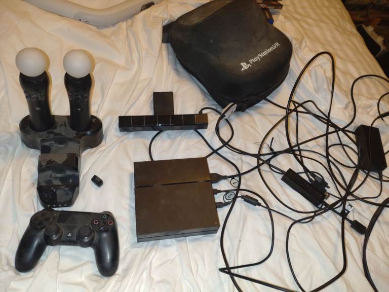 psvr, controllers and games