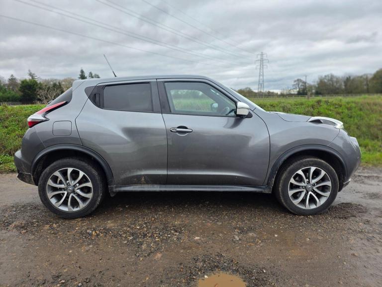 2017 Nissan Juke 1.6 DiG-T Tekna 5dr HATCHBACK PETROL Manual