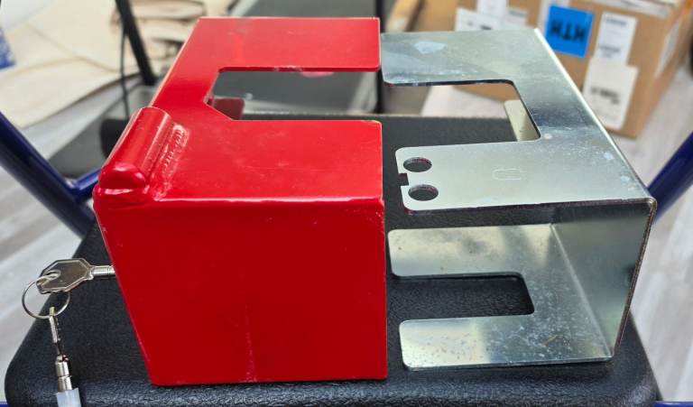 SAS BRADLEY TYPE HITCHLOCK