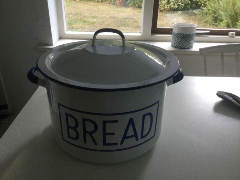 Large size enamel bread bin