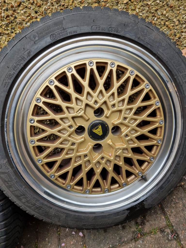 image for Autostar Minus 17"x8 Gold Alloys x4 with Mitchelin Tyres 