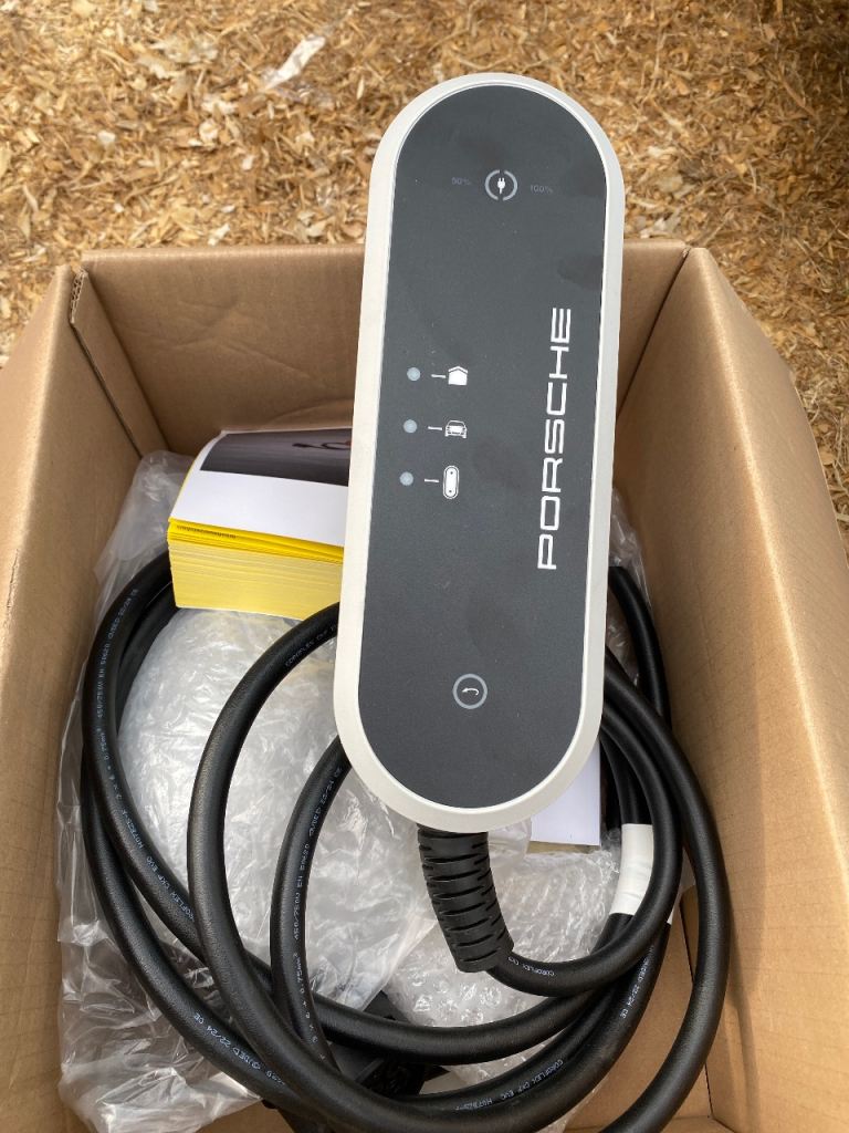 Porsche car charger 