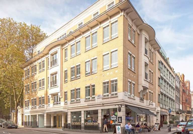 *Mayfair* Private Offices: 2 to 55 desks | Serviced Office to Rent in W1