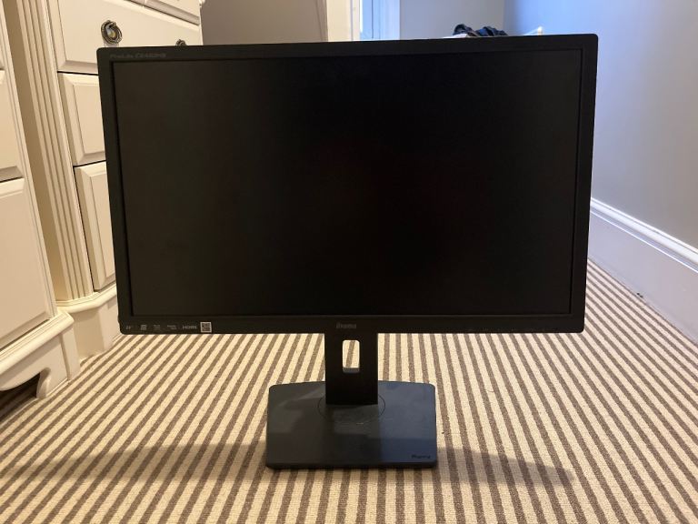 Iiyama Black Computer Monitor - Good Condition