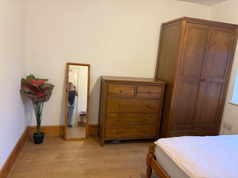 Double room available 