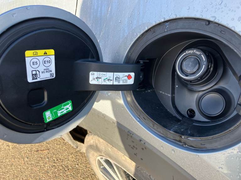 2023 Ford Puma Puma Titanium Des 5 Door 1.0L EcoBoost 125PS mHEV 7 Speed Automatic 5 Door PETROL ...