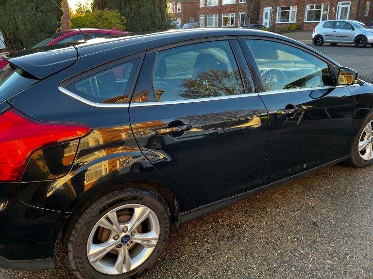 Ford, FOCUS, Hatchback, 2012, Manual, 1596 (cc), 5 doors