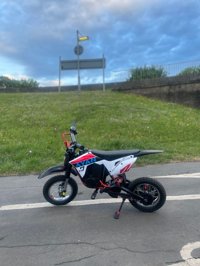 kids dirt bike 