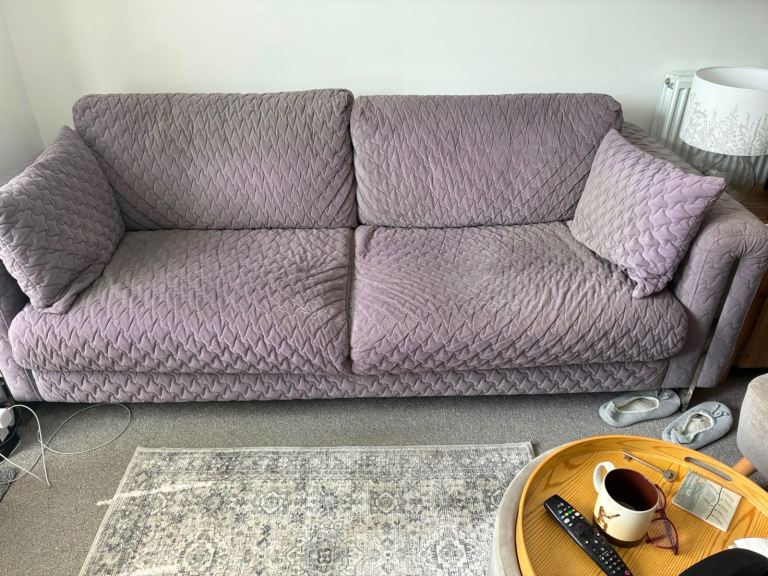 Cosy elephant grey Sofa with removable back cushions 