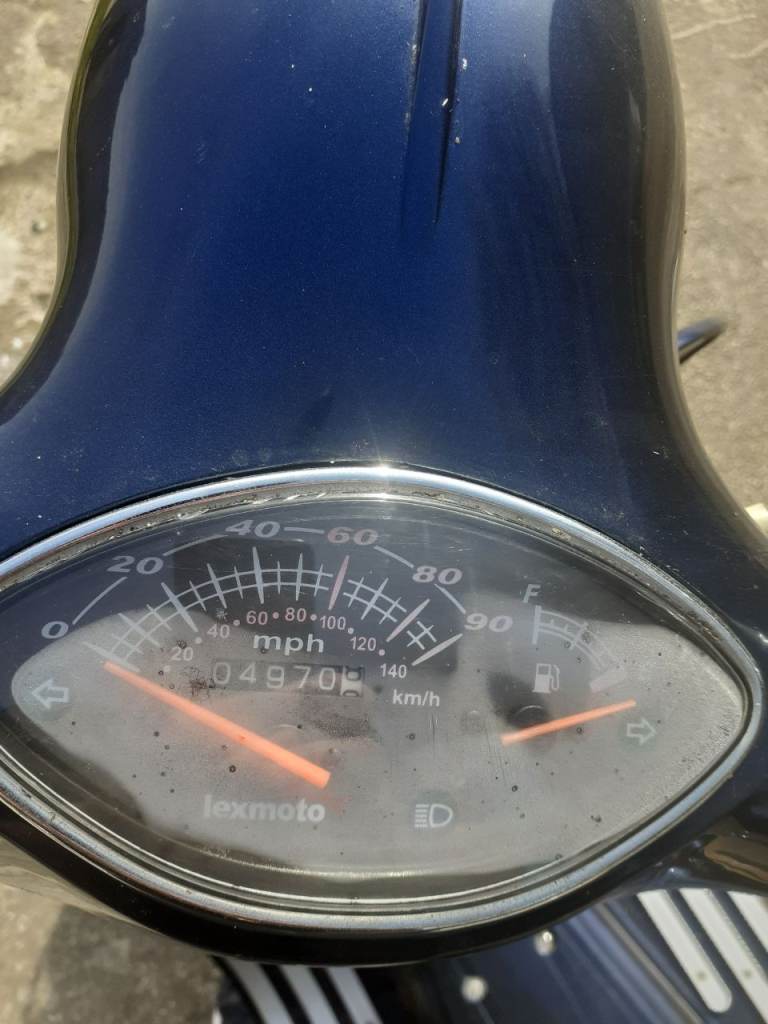 125 lexmoto moped 