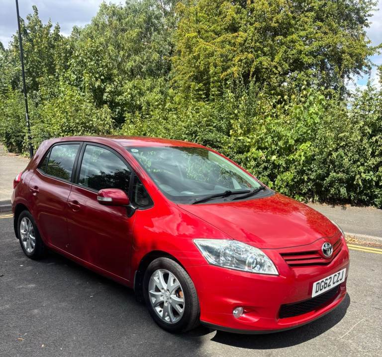 TOYOTA, AURIS,HATCHBACK, 2012, MANUAL, 1598CC, 5 DOORS, RED, 1.6 VMATIC 
