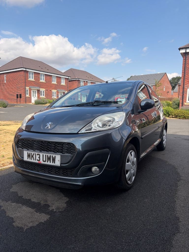 Peugeot, 107, Hatchback, 2013, Manual, 998 (cc), 5 doors
