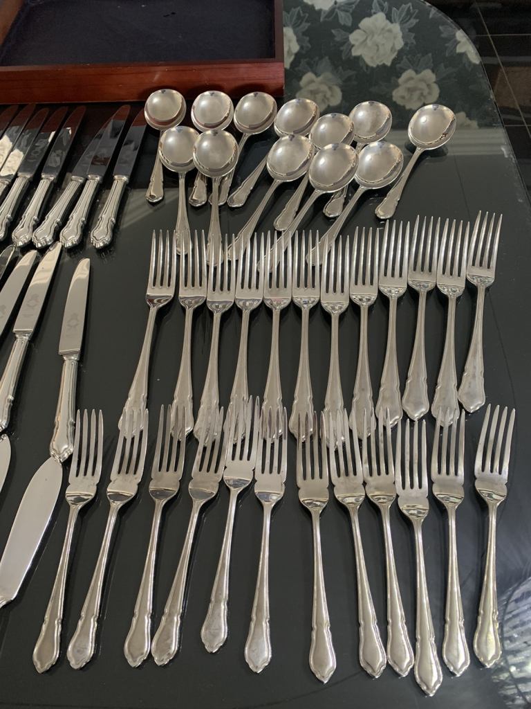 ENPS A1 Sheffield silver plate cutlery 12 settings