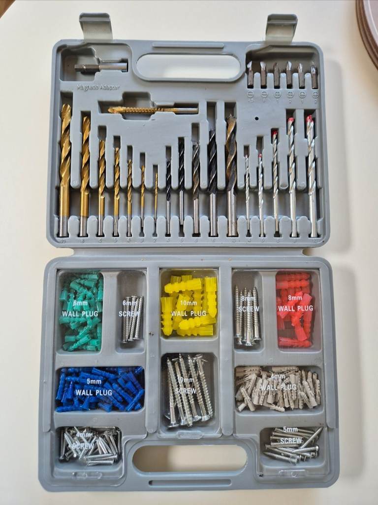Variety of bits for use in wood, metal, plastic and masonry for your drill and screwdriver plus more