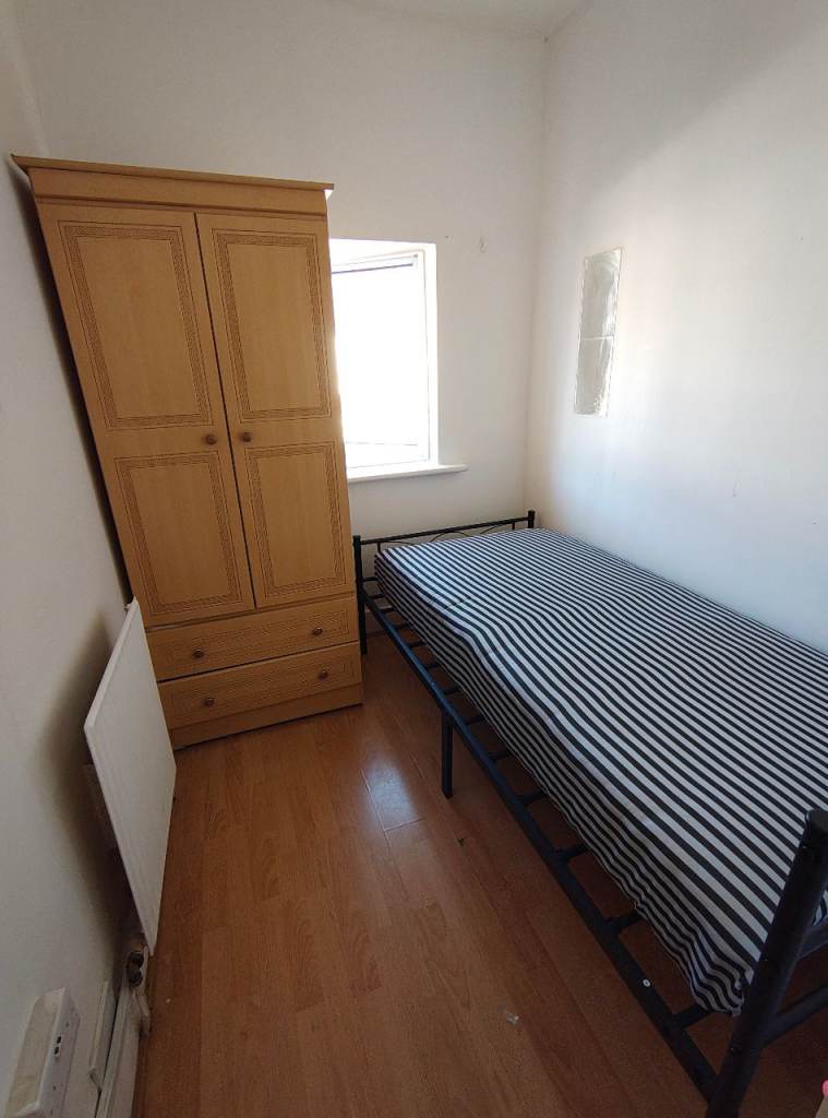 Single room for rent