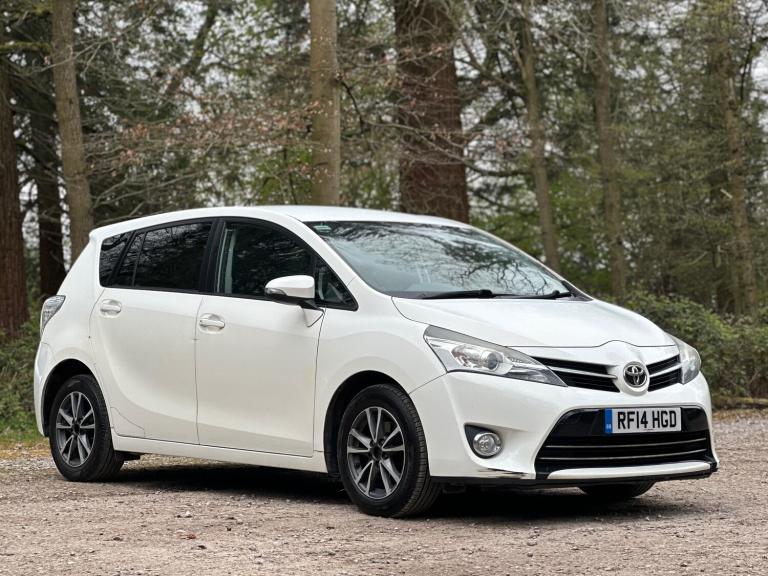 2014 Toyota Verso 1.6 D-4D Icon 5dr MPV Diesel Manual