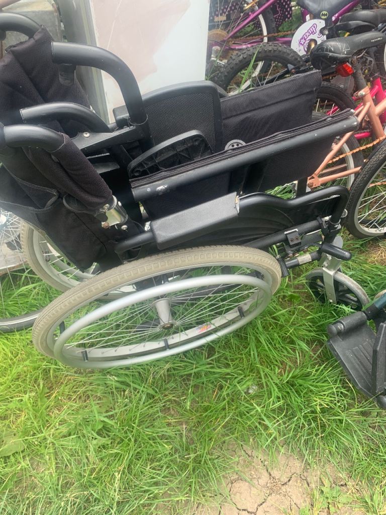 Wheelchair 