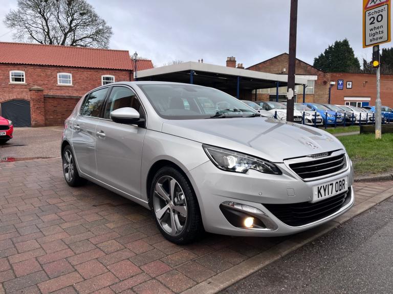 2017 Peugeot 308 1.2 PureTech 130 Allure 5dr EAT6 HATCHBACK Petrol Manual