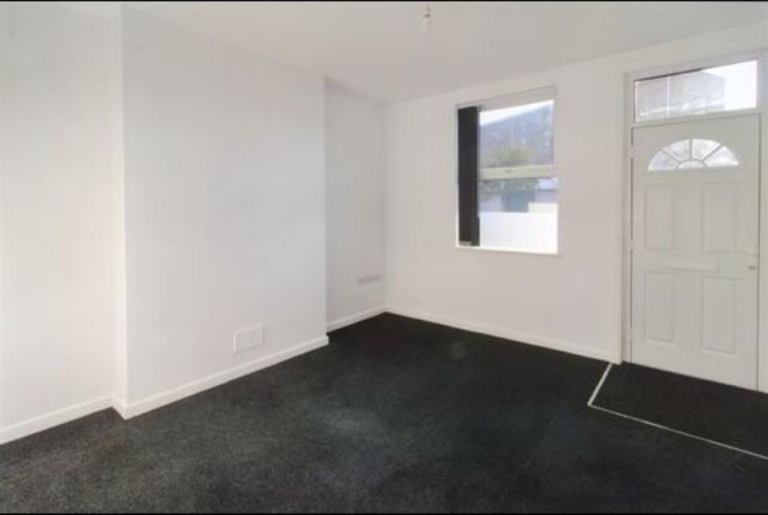 3 bed 2 bathroom home 