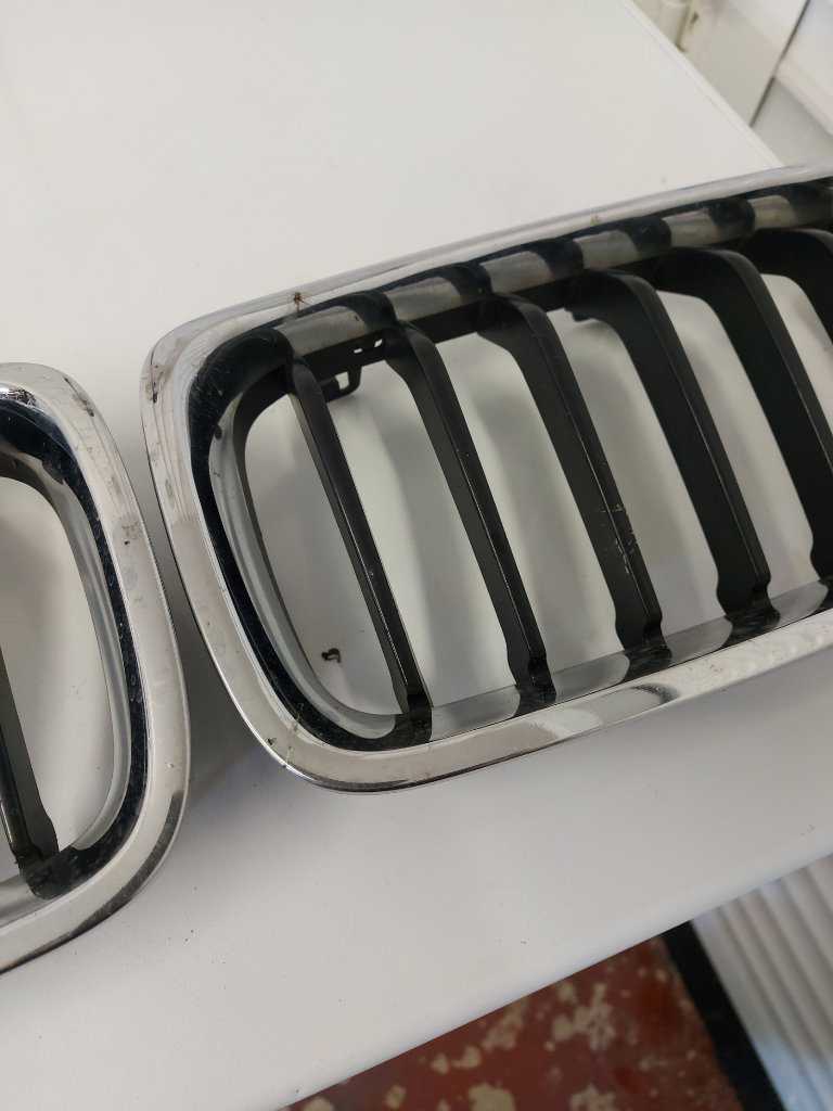 BMW f30/F31 genuine front kidney grill